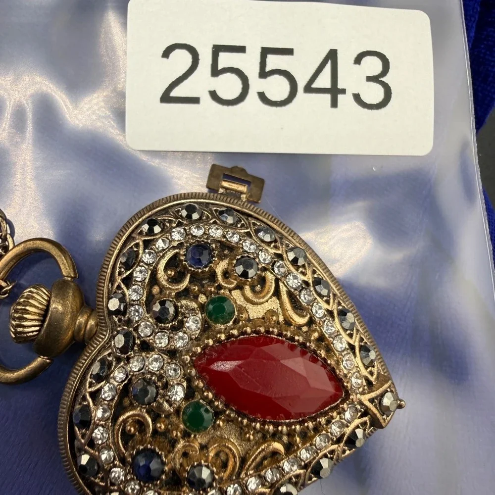 Vintage Sarah Coventry Pocket Watch Pendant Heart Gold Tone Rhinestone‎ 32